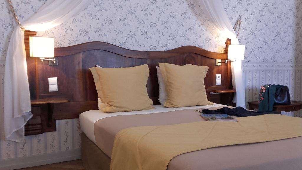 Cit'Hotel Sphinx - Hotel Монтелімар Номер фото