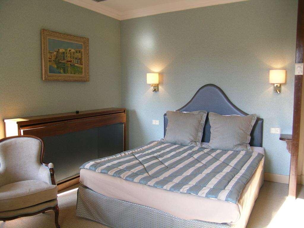 Cit'Hotel Sphinx - Hotel Монтелімар Номер фото